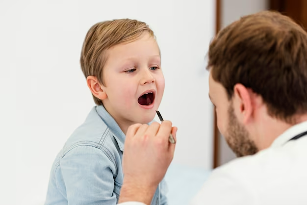 Красные язвочки на языке у ребенка: причины, симптомы и лечение